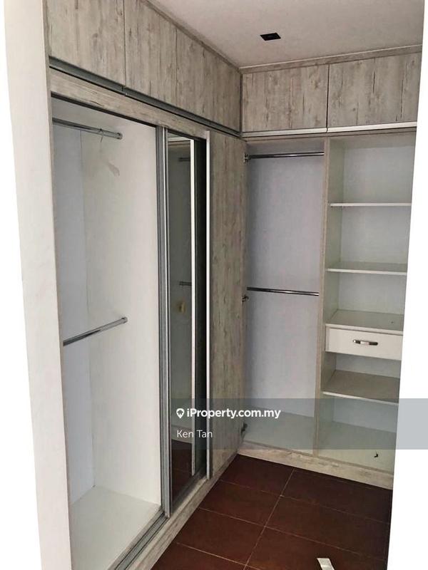Rumah Berkembar untuk Dijual di The Rafflesia Damansara Perdana, Petaling Jaya oleh Ken Tan - iProperty.com.my