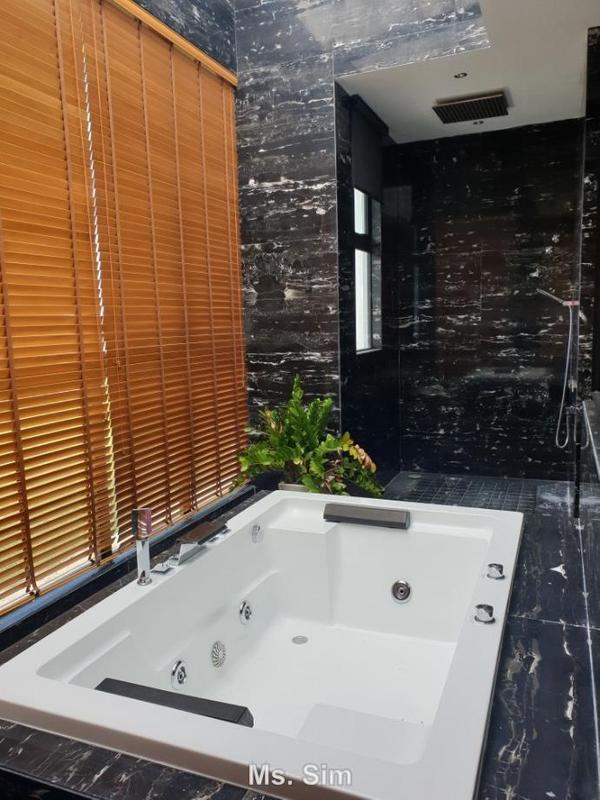 Bungalow House for Sale in Subang Jaya, Selangor by Sim Pei Kuan - iProperty.com.my