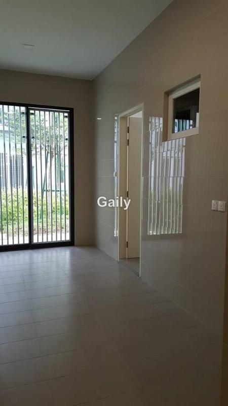 Bungalow House for Sale in Lake Front Villa, Cyberjaya, Cyberjaya by Gaily - iProperty.com.my