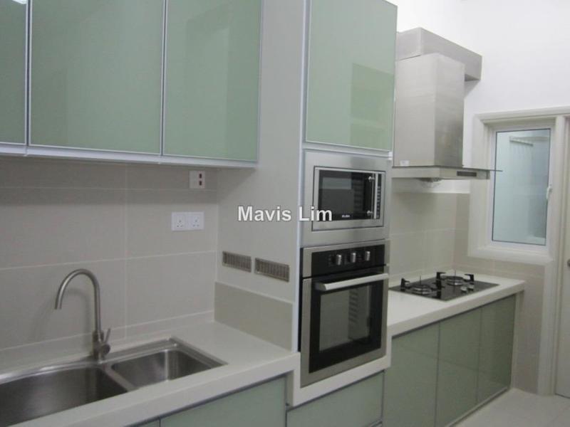 For Rent - The Light Linear