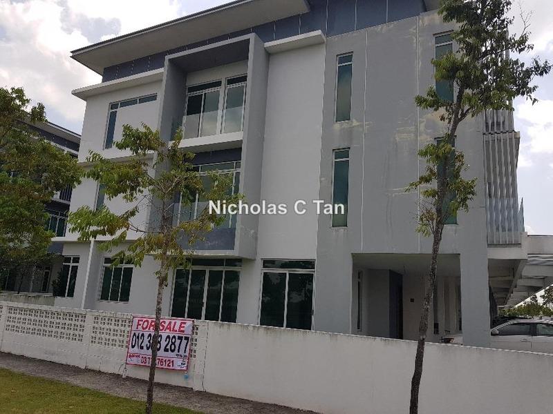 3-storey Terraced House for Sale in D'Island Puchong, Nautilus Type B, Puchong by Nicholas C Tan - iProperty.com.my