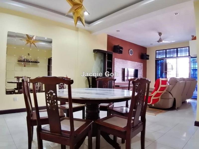 Service Residence for Sale in Diamond Residences by Jacqie Goh - iProperty.com.my
