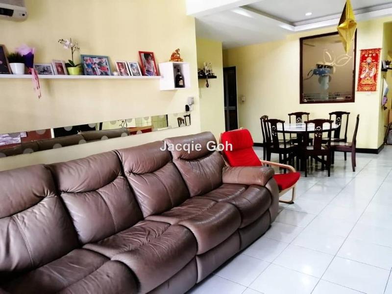 Service Residence for Sale in Diamond Residences by Jacqie Goh - iProperty.com.my