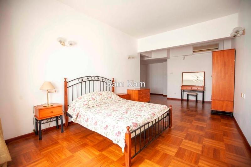 For Sale - Silverton Condominium