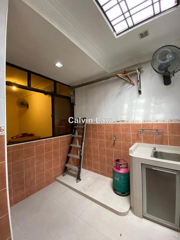 Rumah Berangkai 2.5 Tingkat untuk Dijual di Bandar Utama 10, Bandar Utama oleh Calvin Law - iProperty.com.my