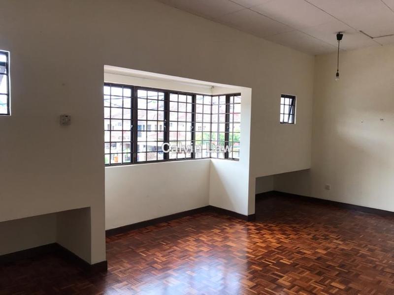 Rumah Berangkai 2 Tingkat untuk Dijual di Bandar Utama 10, Bandar Utama oleh Calvin Law - iProperty.com.my