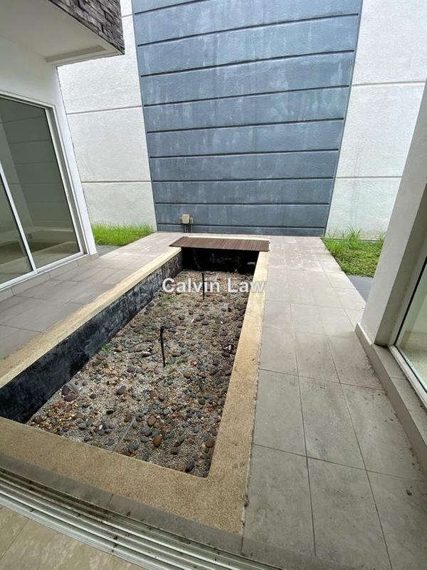 Bungalow House untuk Dijual di bu 5 effingham, Bandar Utama oleh Calvin Law - iProperty.com.my