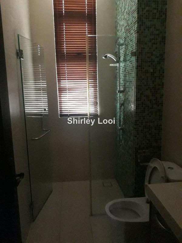 Bungalow House untuk Dijual di Bukit Jelutong, Shah Alam oleh Shirley Looi - iProperty.com.my