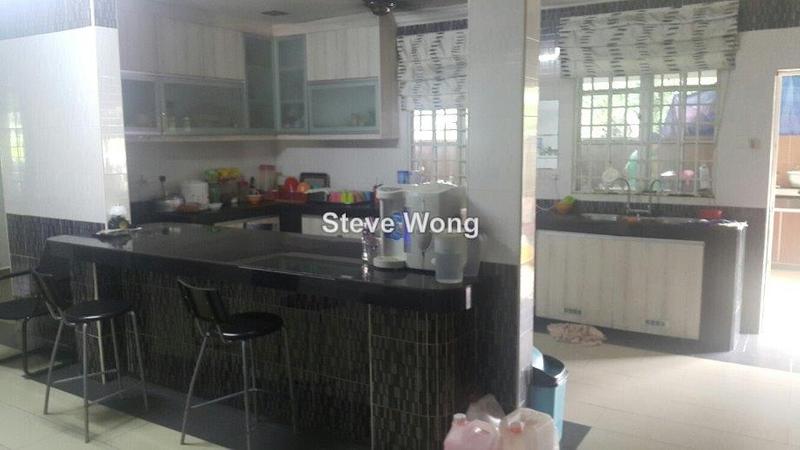 Bungalow House for Sale in Kelana Jaya, Petaling Jaya by Steve Wong - iProperty.com.my