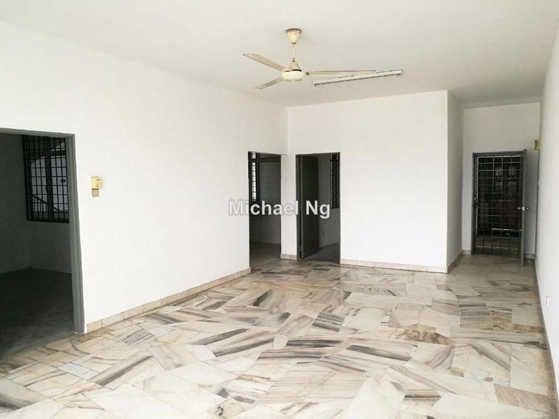 Apartment for Sale in Pangsapuri Lagoon Perdana by Michael Ng - iProperty.com.my