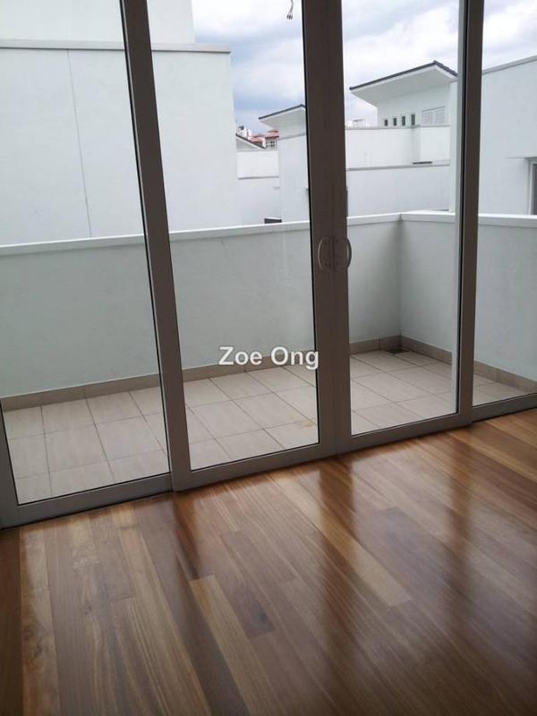 Bungalow House for Sale in Kota Damansara, Selangor by Zoe Ong - iProperty.com.my
