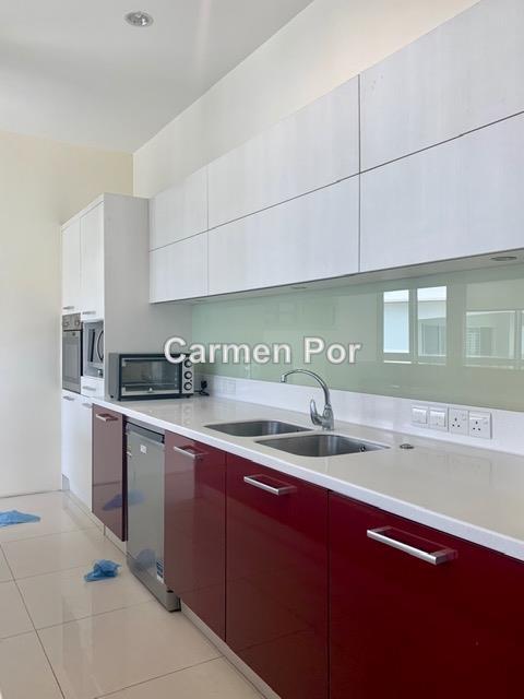 Condominium for Rent in The Cove Condominium by Carmen Por - iProperty.com.my
