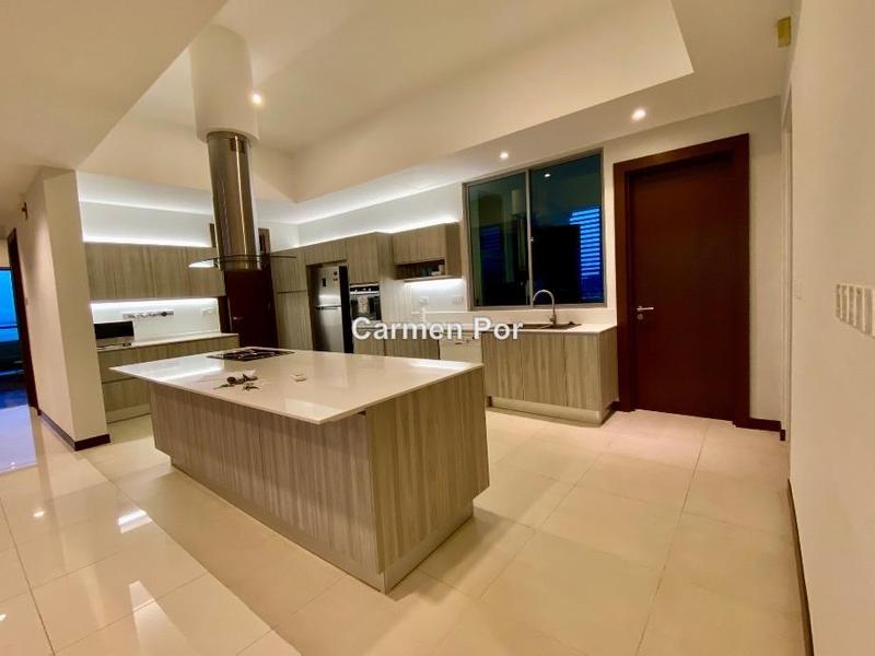 Condominium for Rent in Infinity Beachfront Condominium by Carmen Por - iProperty.com.my