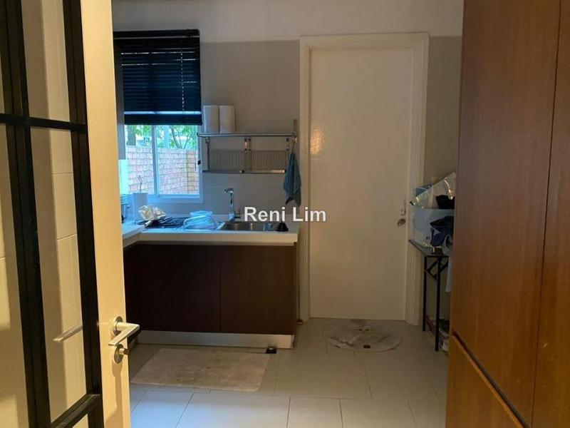 Rumah Berkembar untuk Dijual di Seri Pilmoor,Bayu Timur,Petaling Jaya, Ara Damansara oleh Reni Lim - iProperty.com.my