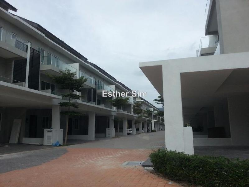Rumah Berangkai 3 Tingkat untuk Dijual di Orange Villa 1, Bukit Mertajam oleh Esther Sim - iProperty.com.my