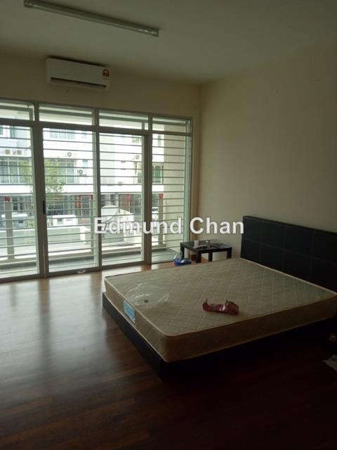 3-storey Terraced House for Sale in Amanria Residence, Batu 14, Puchong, Puchong by Edmund Chan - iProperty.com.my