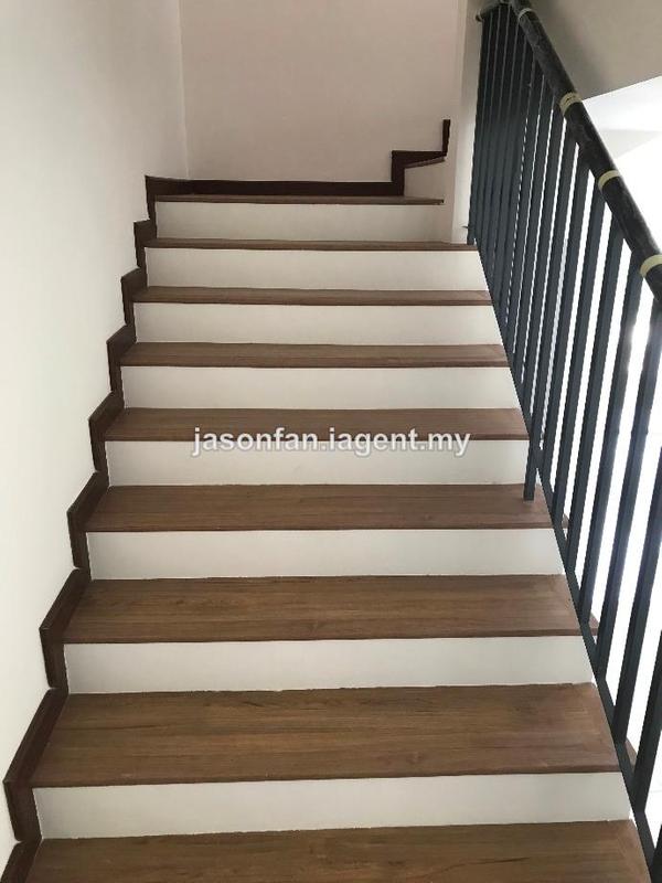 Rumah Teres 2-Tingkat untuk Dijual di Kota Kemuning, Shah Alam oleh Jason Fan - iProperty.com.my