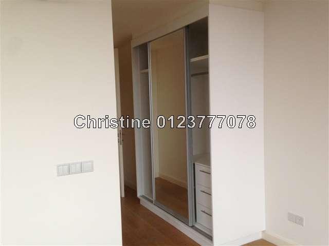 For Sale - 6 CapSquare