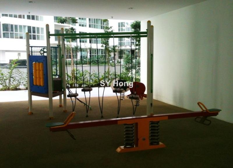 Kediaman Servis untuk Dijual di Regalia Residence oleh Sy Hong - iProperty.com.my