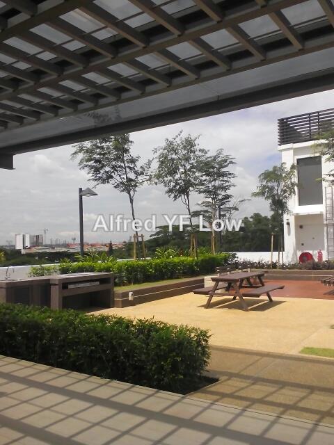 Pangsapuri untuk Disewa di Molek Pine 4 oleh Alfred Yf Low - iProperty.com.my