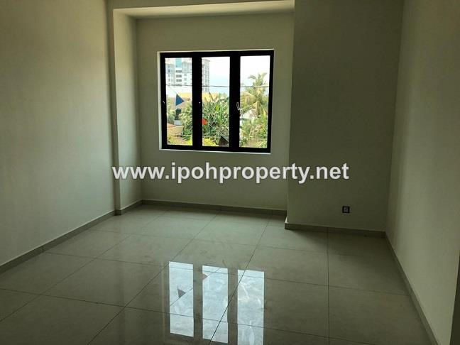 Semi-Detached House for Sale in Taman Chateau, Ipoh by Nicholas Lee - iProperty.com.my