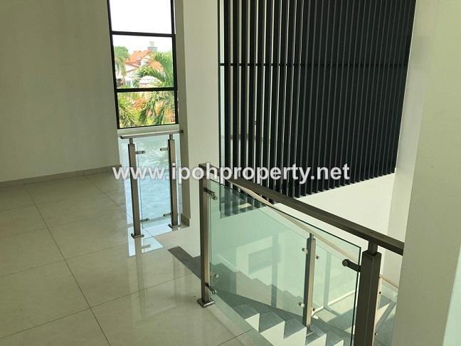 Semi-Detached House for Sale in Taman Chateau, Ipoh by Nicholas Lee - iProperty.com.my