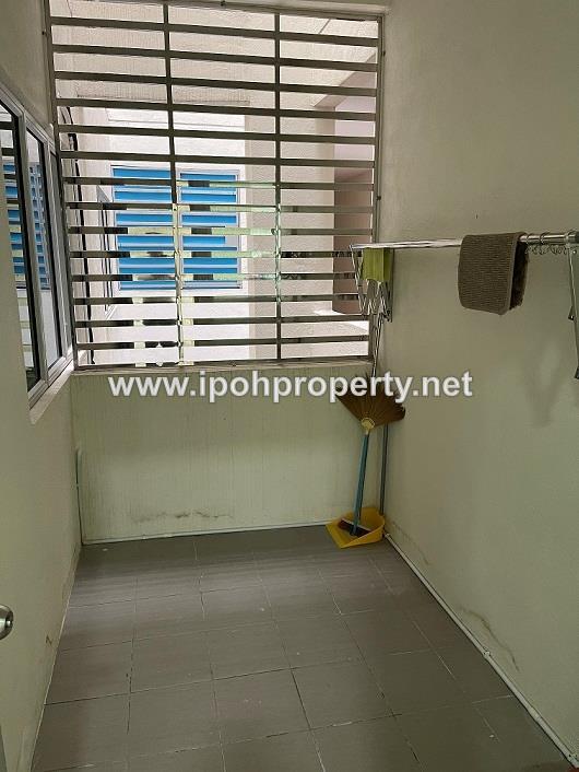 Apartment for Sale in Sky Garden Residences by Nicholas Lee - iProperty.com.my