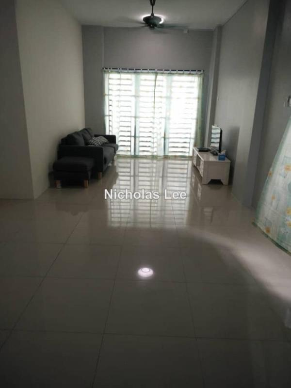 Apartment for Sale in Sky Garden Residences by Nicholas Lee - iProperty.com.my