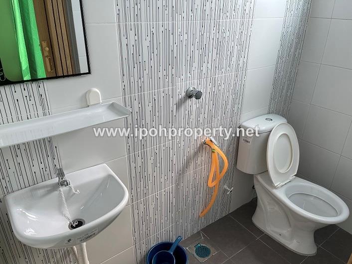 Apartment for Sale in Sky Garden Residences by Nicholas Lee - iProperty.com.my