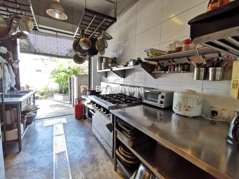 3-storey Terraced House for Sale in Damansara Jaya, Petaling Jaya by Bryan Wong - iProperty.com.my
