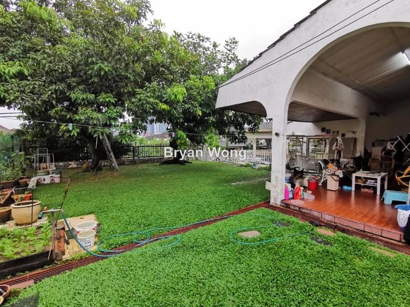 Semi-Detached House for Sale in Damansara Jaya, Petaling Jaya by Bryan Wong - iProperty.com.my