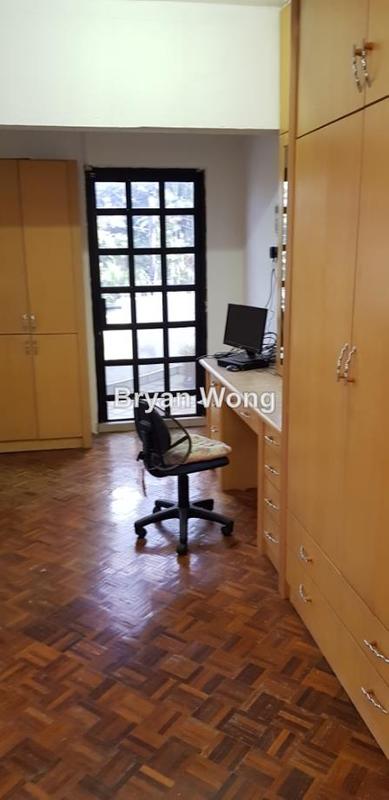 Rumah Berkembar untuk Dijual di Damansara Jaya, Petaling Jaya oleh Bryan Wong - iProperty.com.my