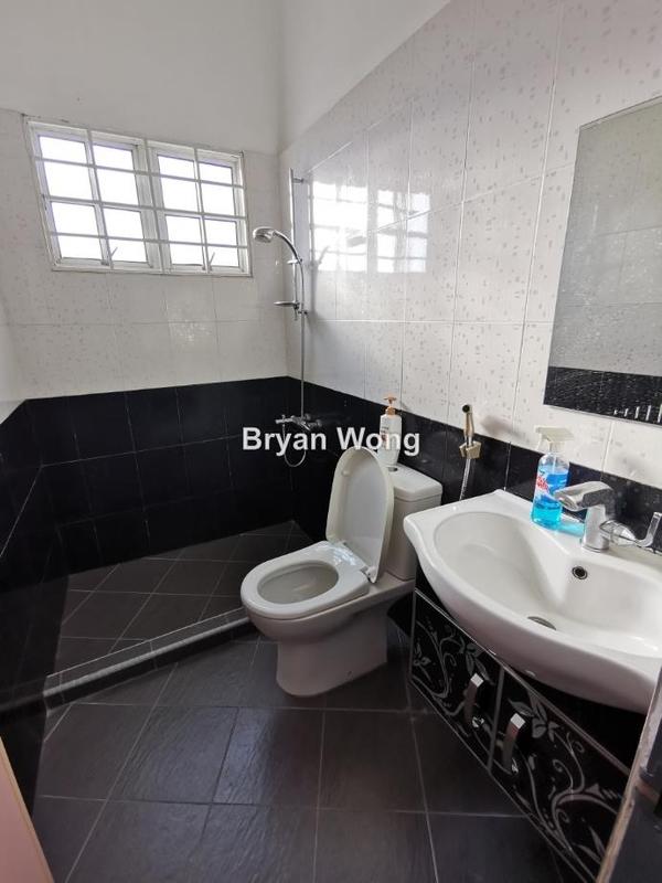 Rumah Berkembar untuk Dijual di Damansara Jaya, Petaling Jaya oleh Bryan Wong - iProperty.com.my