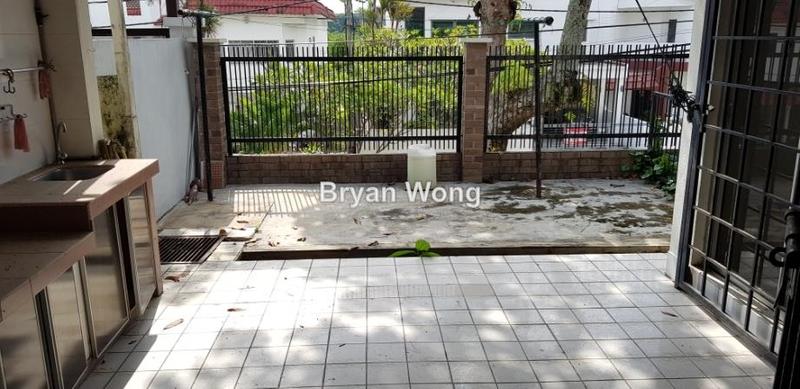 Rumah Berkembar untuk Dijual di Damansara Jaya, Petaling Jaya oleh Bryan Wong - iProperty.com.my