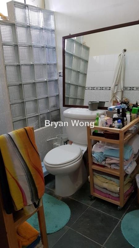 Rumah Berangkai 2 Tingkat untuk Dijual di Damansara Jaya, Petaling Jaya oleh Bryan Wong - iProperty.com.my