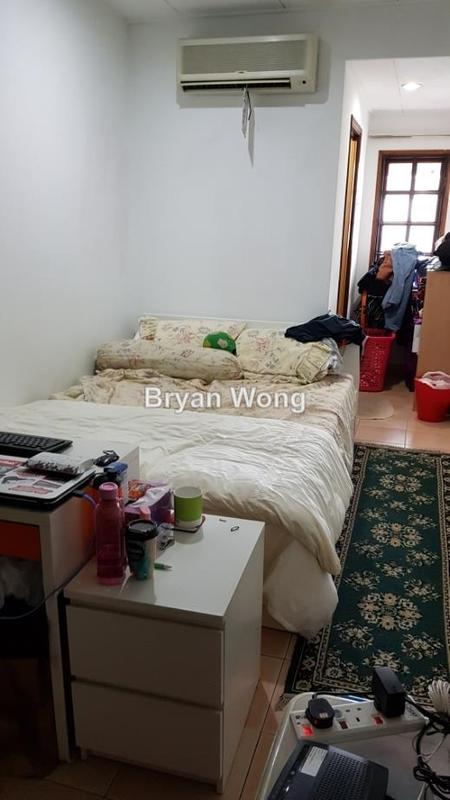 Rumah Berangkai 2 Tingkat untuk Dijual di Damansara Jaya, Petaling Jaya oleh Bryan Wong - iProperty.com.my
