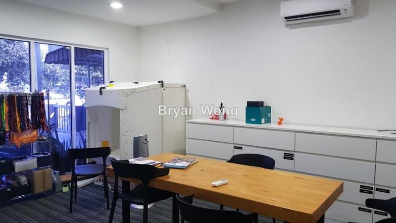 Rumah Berangkai 2 Tingkat untuk Dijual di Damansara Kim, Petaling Jaya oleh Bryan Wong - iProperty.com.my