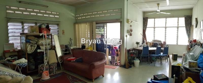 Rumah Berkembar untuk Dijual di Section 17/3, Jalan 17/3, Petaling Jaya oleh Bryan Wong - iProperty.com.my