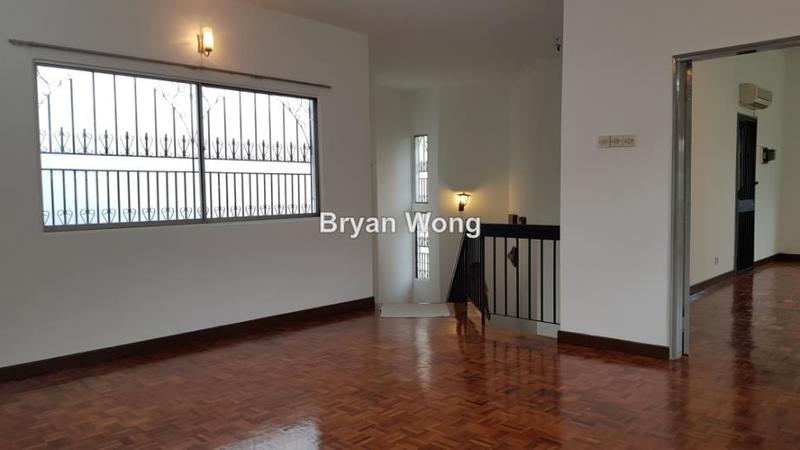 Rumah Berkembar untuk Dijual di Damansara Jaya, Petaling Jaya oleh Bryan Wong - iProperty.com.my