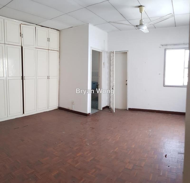 Rumah Teres 2-Tingkat untuk Dijual di Damansara Jaya, Petaling Jaya oleh Bryan Wong - iProperty.com.my