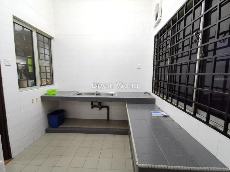 Rumah Teres 2-Tingkat untuk Dijual di Damansara Jaya, Petaling Jaya oleh Bryan Wong - iProperty.com.my