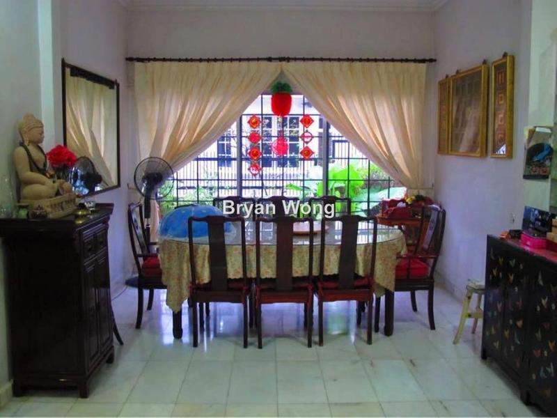 Rumah Berkembar untuk Dijual di Damansara Jaya, Petaling Jaya oleh Bryan Wong - iProperty.com.my