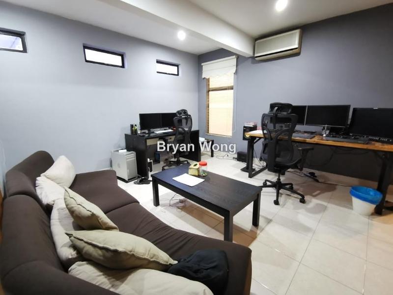 Rumah Teres 2-Tingkat untuk Dijual di Damansara Jaya, Petaling Jaya oleh Bryan Wong - iProperty.com.my