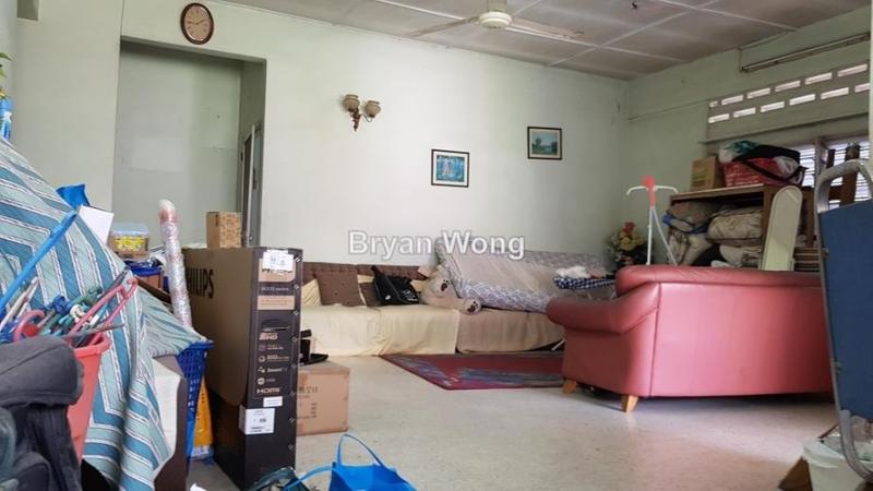 Rumah Berkembar untuk Dijual di Section 17/3, Jalan 17/3, Petaling Jaya oleh Bryan Wong - iProperty.com.my
