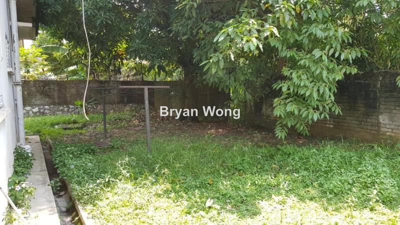 Rumah Berkembar untuk Dijual di Section 17/3, Jalan 17/3, Petaling Jaya oleh Bryan Wong - iProperty.com.my