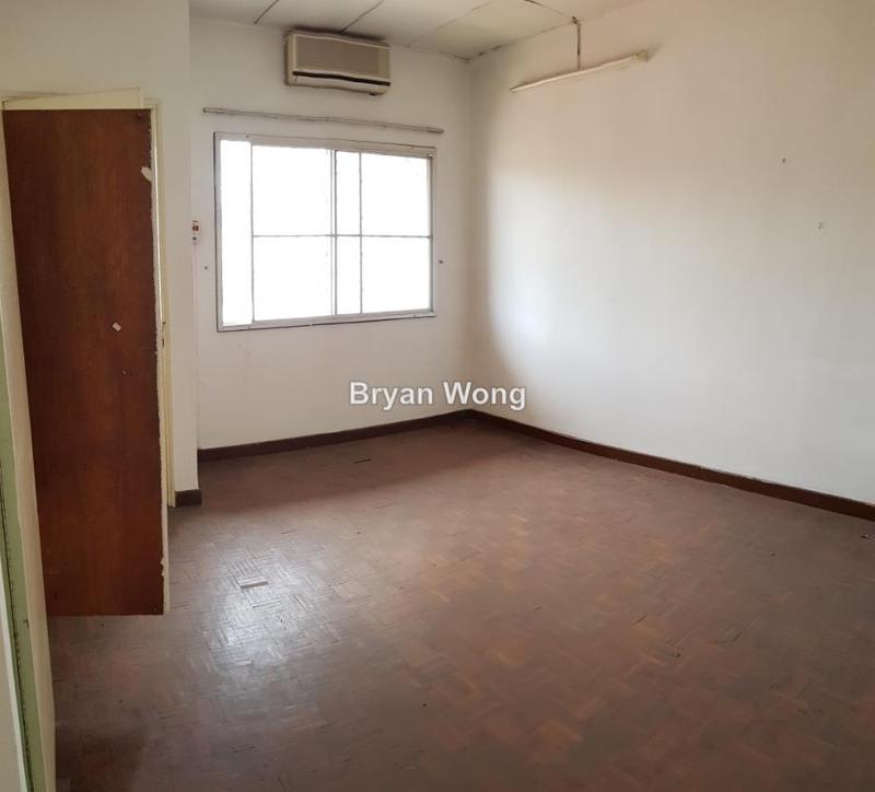 Rumah Teres 2-Tingkat untuk Dijual di Damansara Jaya, Petaling Jaya oleh Bryan Wong - iProperty.com.my