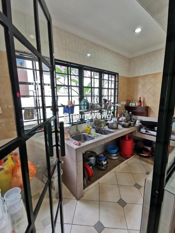 Rumah Teres 2-Tingkat untuk Dijual di Damansara Jaya, Petaling Jaya oleh Bryan Wong - iProperty.com.my