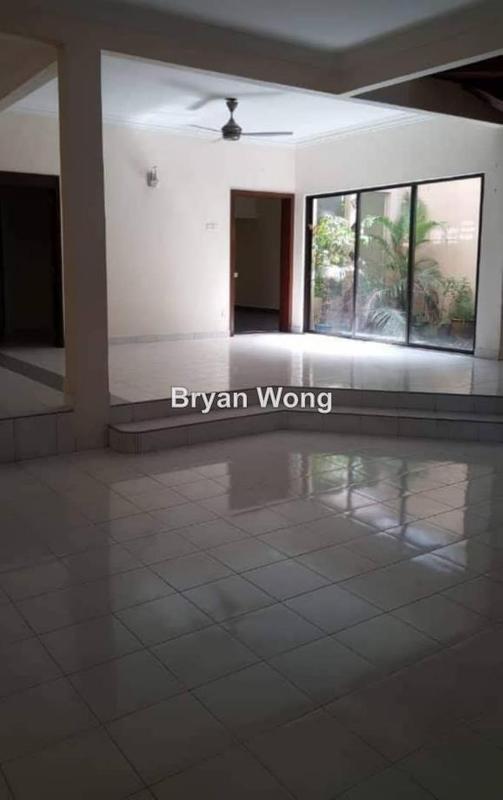 Rumah Berkembar untuk Dijual di Damansara Jaya, Petaling Jaya oleh Bryan Wong - iProperty.com.my