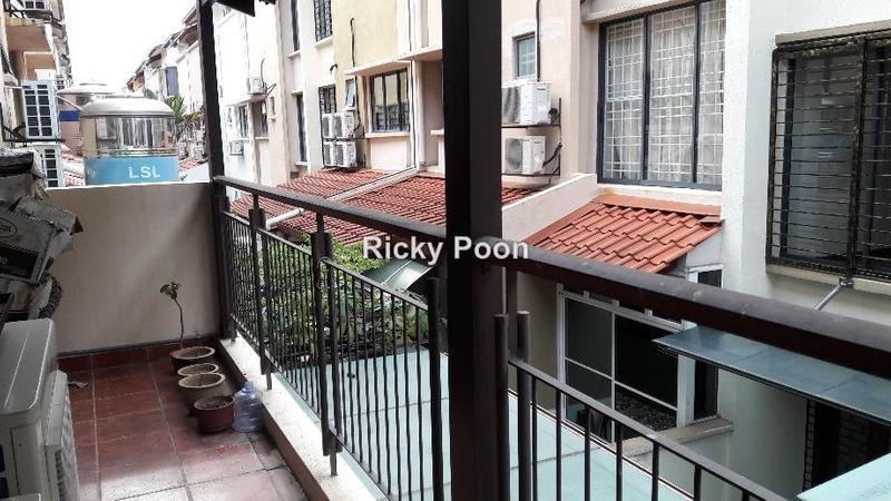 Rumah Berangkai 3 Tingkat untuk Dijual di Taman Esplanad, Bukit Jalil oleh Ricky Poon - iProperty.com.my