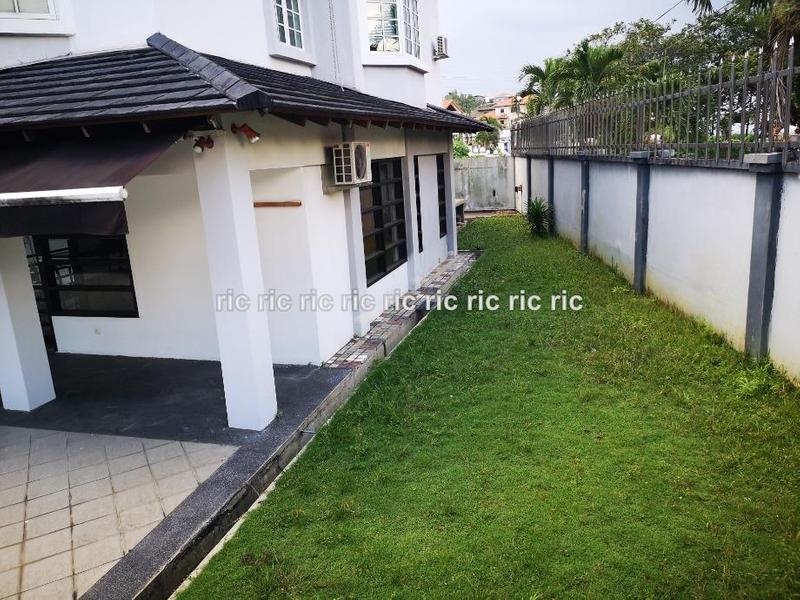 Bungalow House untuk Dijual di Taman Yarl, Jalan Klang Lama (Old Klang Road) oleh Ricky Poon - iProperty.com.my